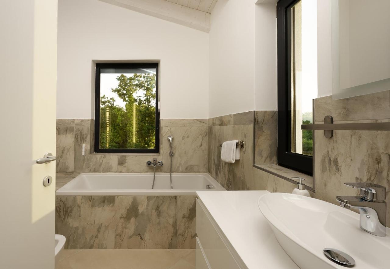 Sea View Villa Cala Royal Krnica Exterior foto